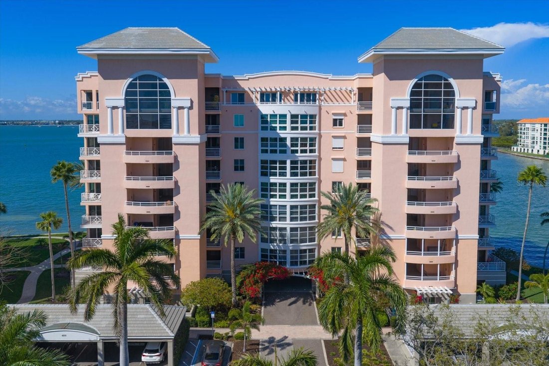 Condo in St. Petersburg, Florida, United States 2 - 17603541