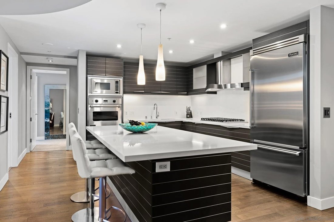 Condo in San Diego, California, United States 4 - 17607015