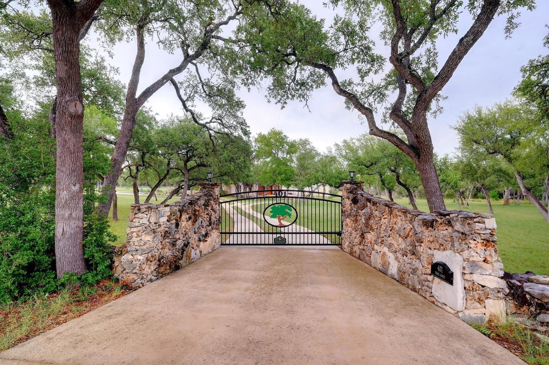 House in Wimberley, Texas, United States 2 - 17609757