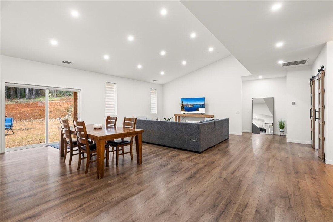 Haus in Grants Pass, Oregon, Vereinigte Staaten 5 - 17612353
