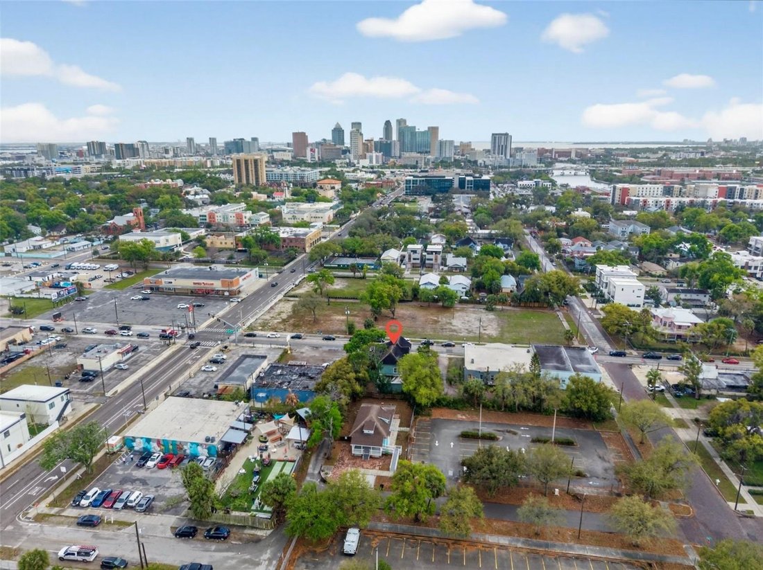 House in Tampa, Florida, United States 2 - 17604343