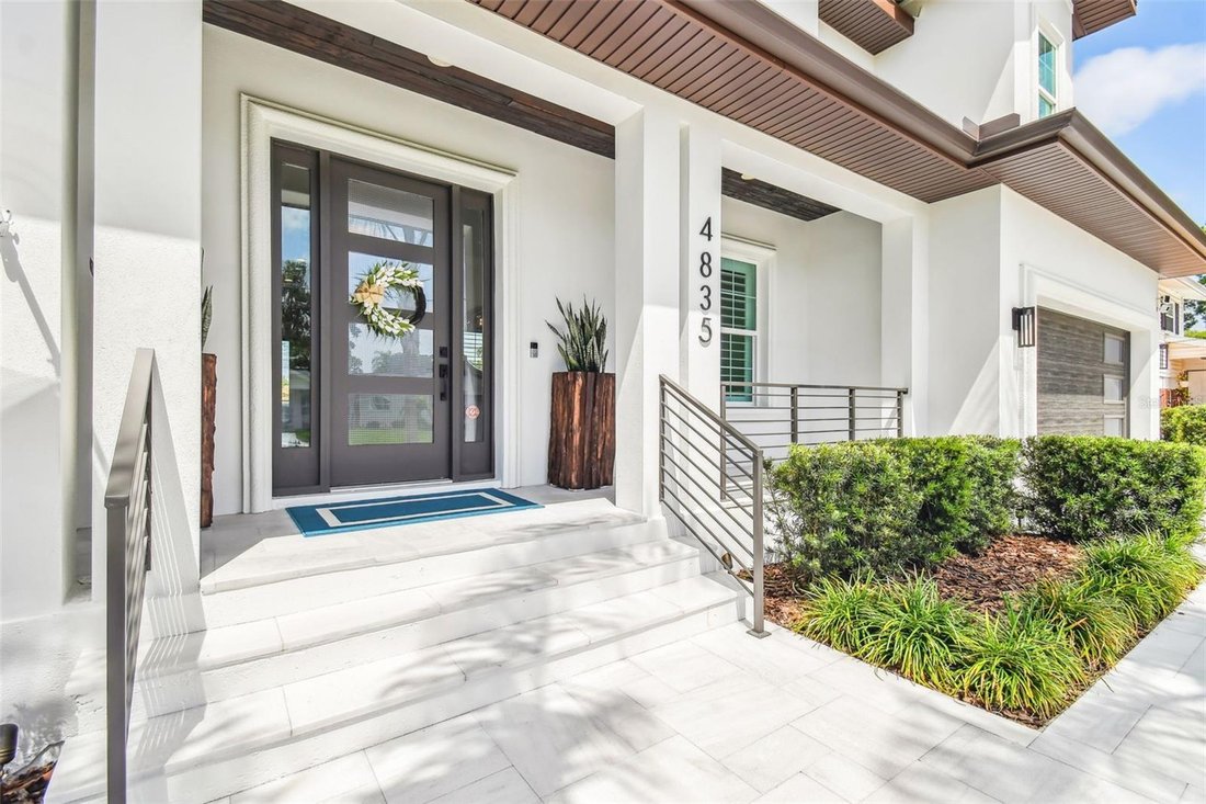 House in Tampa, Florida, United States 5 - 17604875