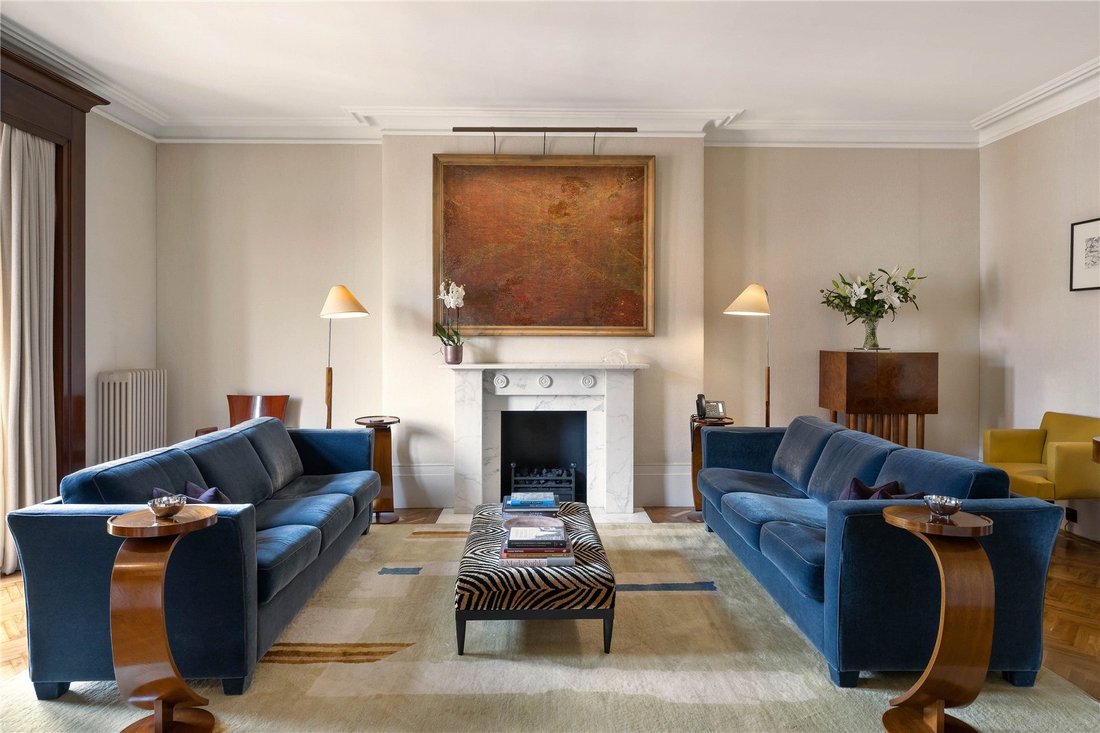 Apartment in Chelsea, Kensington And Chelsea, England 1 - 17602047