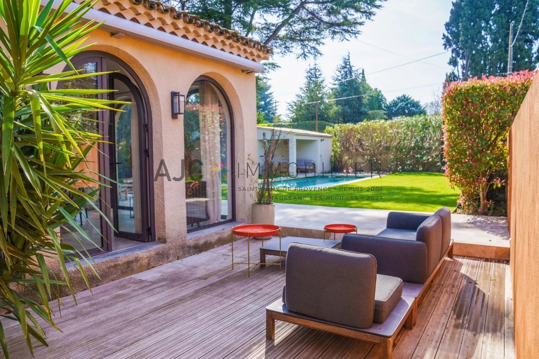 House in Saint-Rémy-de-Provence, Provence-Alpes-Côte d'Azur, France 2 - 17602392