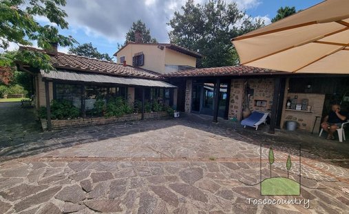 Country House in Chianni, Tuscany, Italy 1
