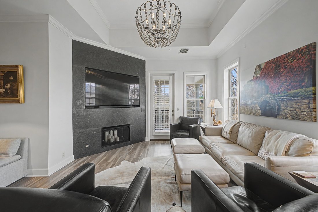 Condo in Nashville, Tennessee, United States 5 - 17607193