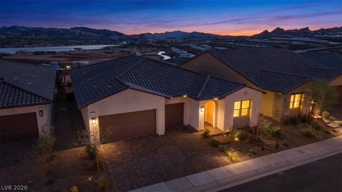 House in Henderson, Nevada, United States 2 - 17600034