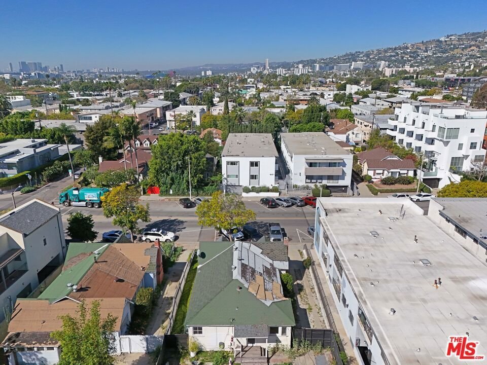 Los Angeles, California, United States 4 - 17606102