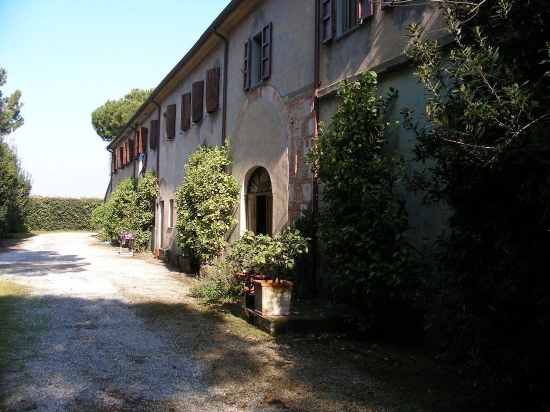 Country House in Vecchiano, Tuscany, Italy 1 - 17612844