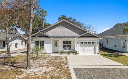 House in Oak Island, North Carolina, United States 1