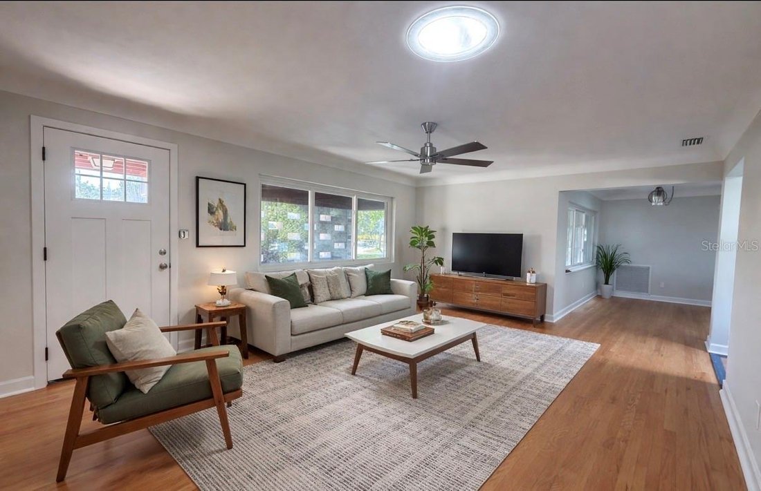 House in St. Petersburg, Florida, United States 4 - 17186679