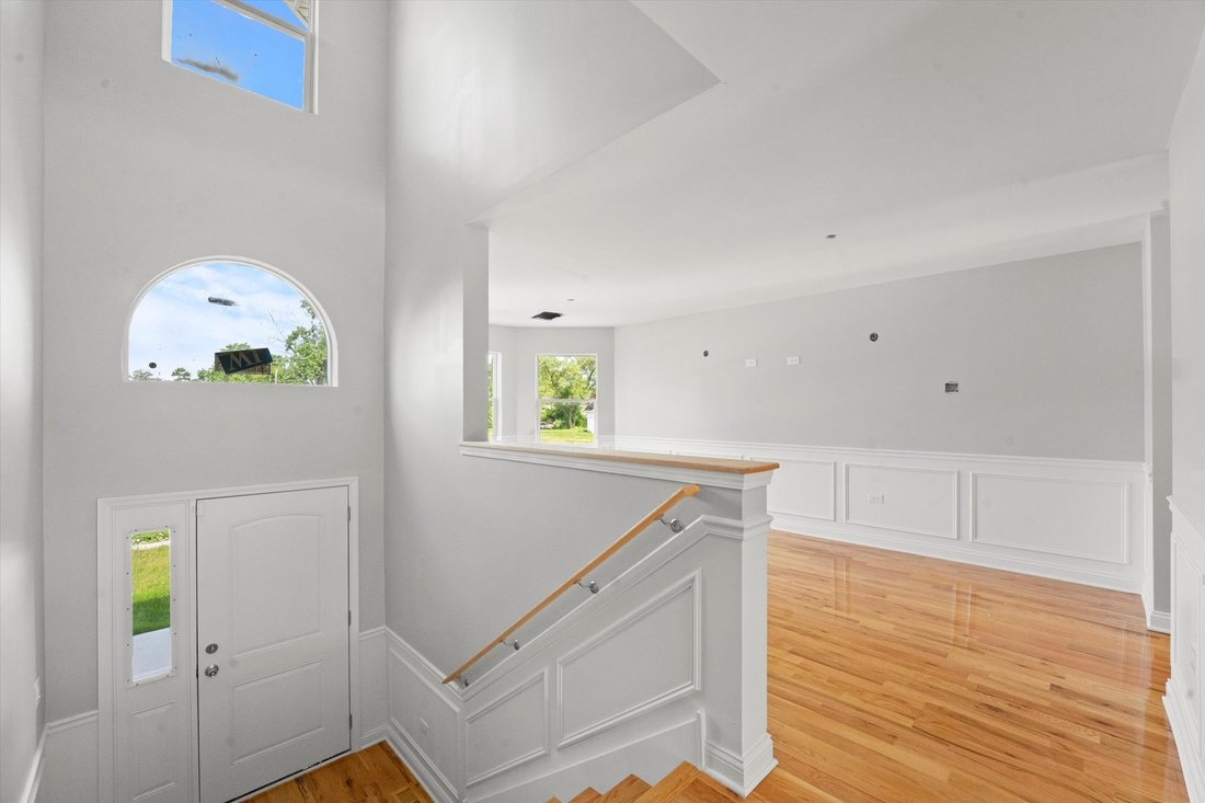 House in Phoenix, Illinois, United States 3 - 17608810