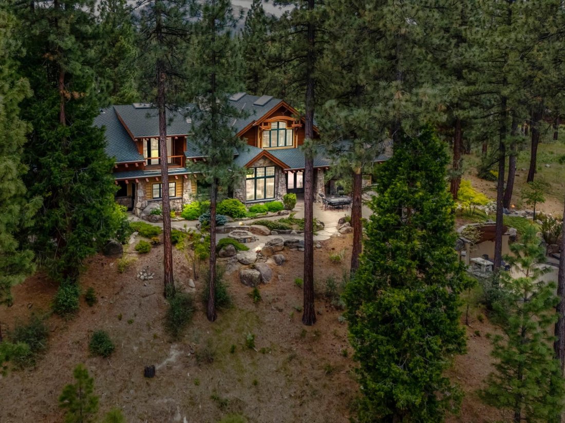 House in Portola, California, United States 4 - 17599072
