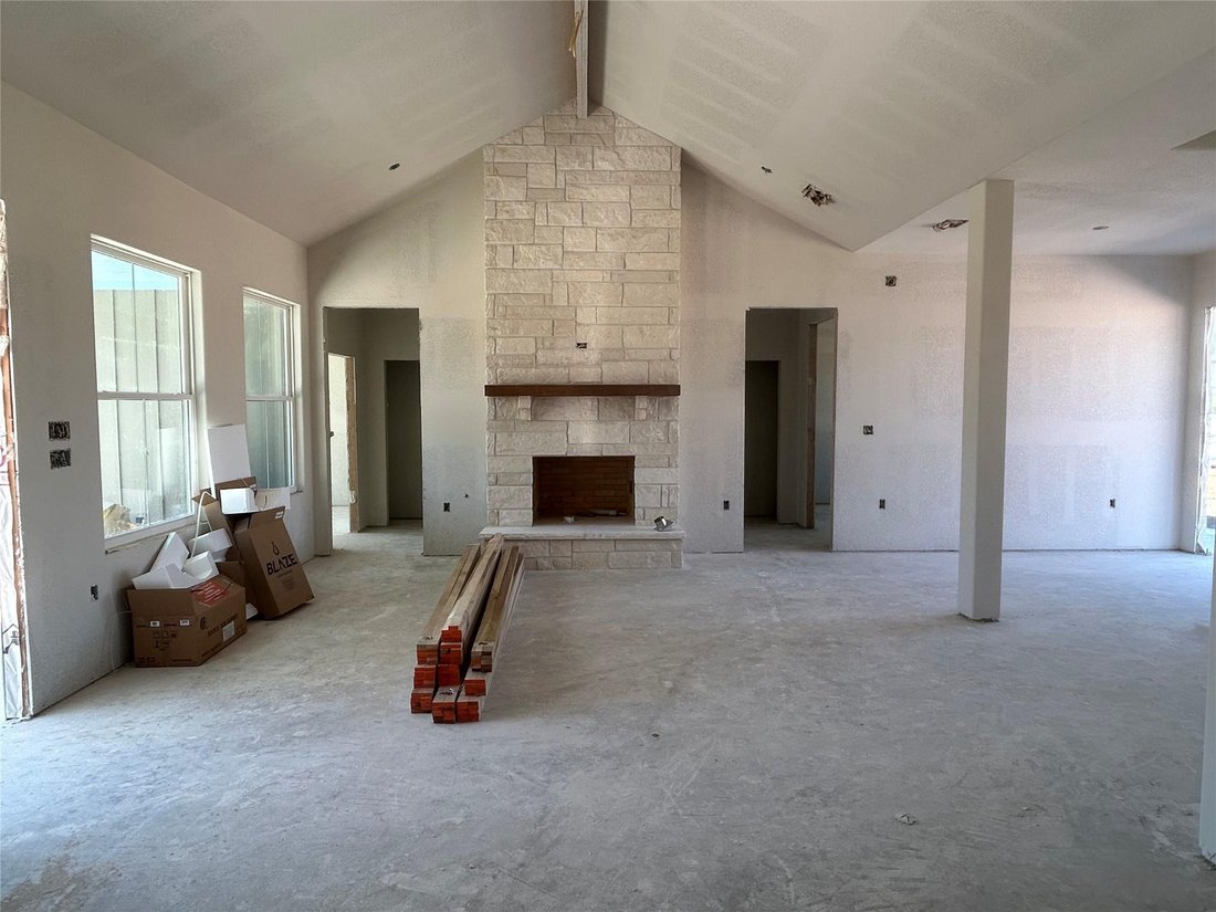 House in Caldwell, Texas, United States 2 - 17610033