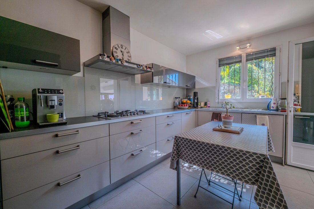 Villa in Les Issambres, Roquebrune-sur-Argens, France 4 - 17602146