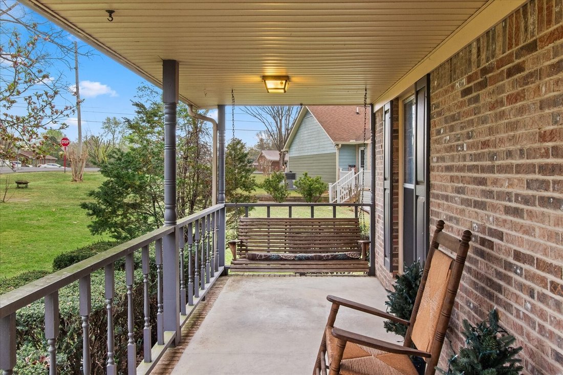 House in Columbia, Tennessee, United States 4 - 17607309