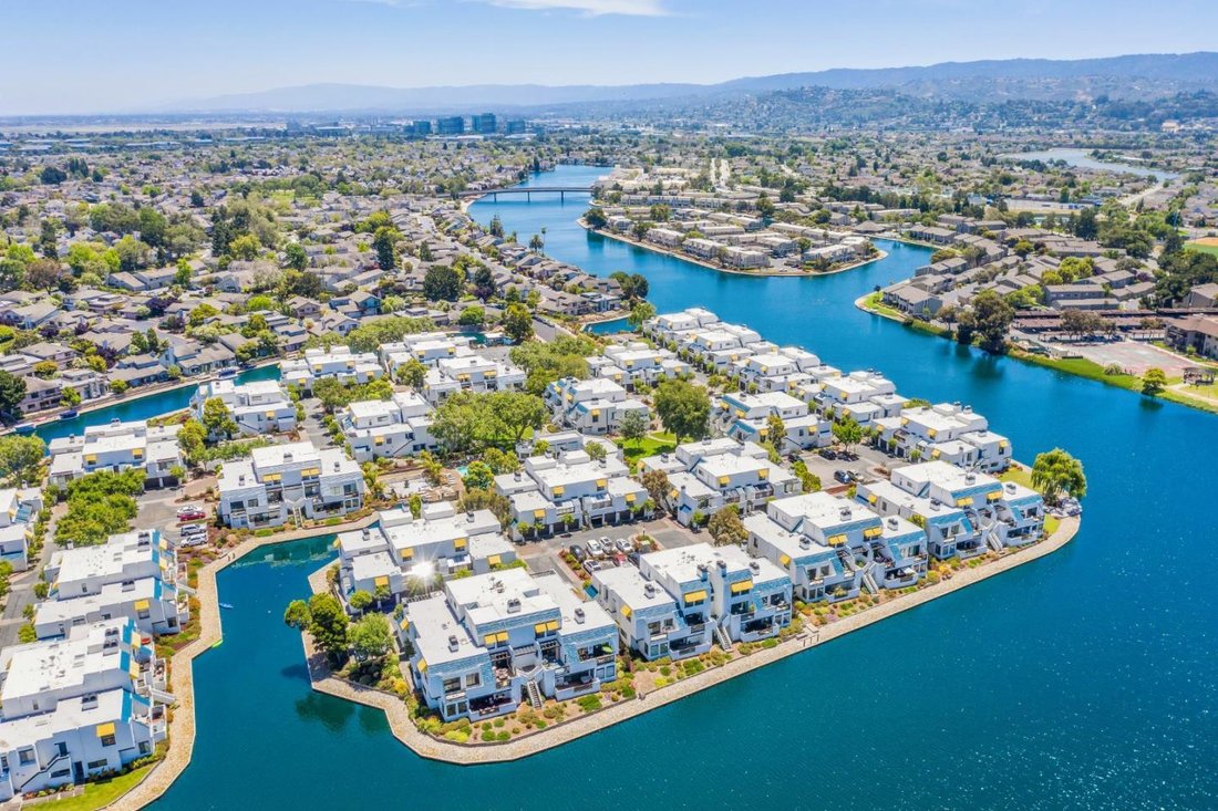 Condo in San Mateo, California, United States 2 - 17600902
