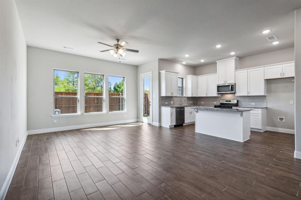 Townhouse in Plano, Texas, United States 5 - 17610718