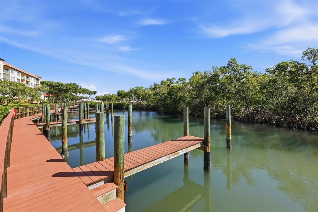 Condo in St. Petersburg, Florida, United States 2 - 17603953