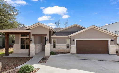 House in Jonestown, Texas, United States 1
