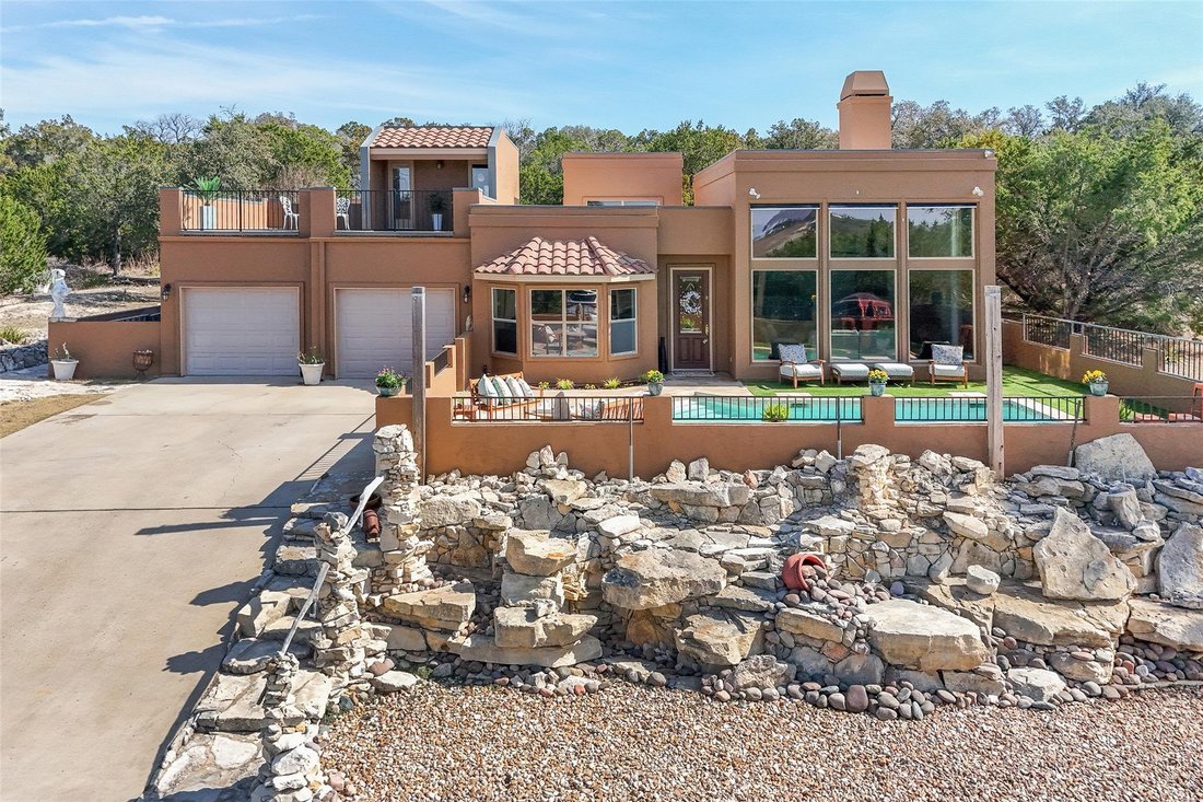 House in Jonestown, Texas, United States 5 - 17610007