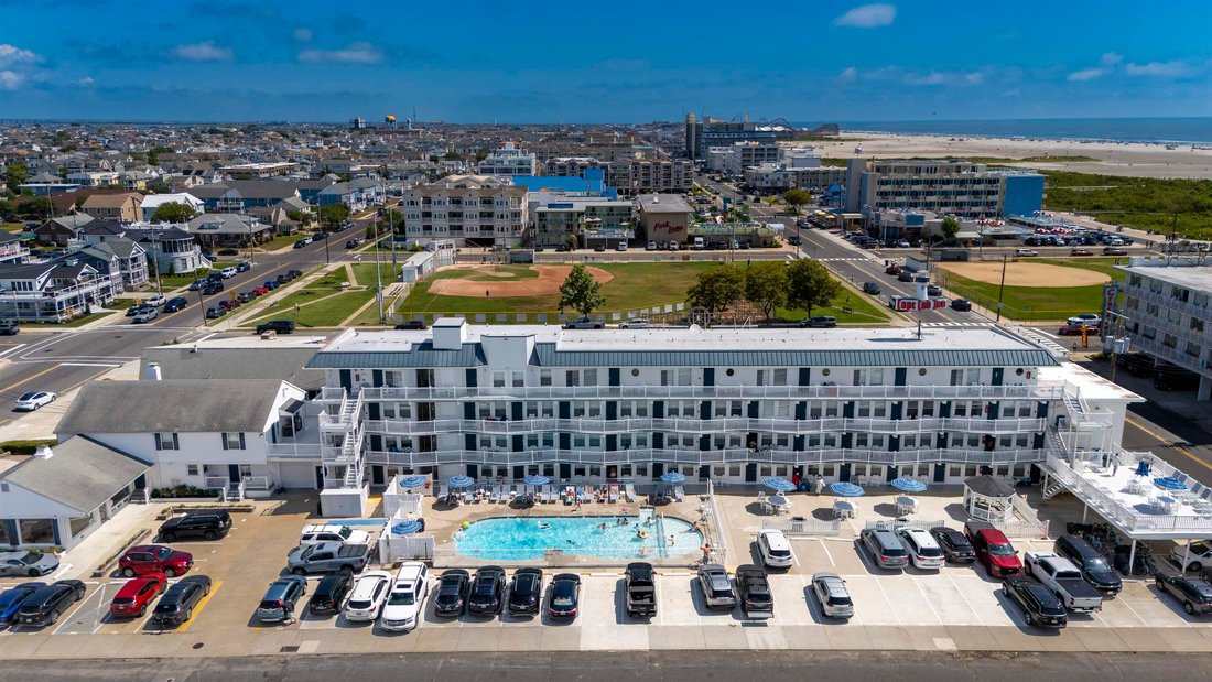 Condo in Wildwood, New Jersey, United States 1 - 17603104