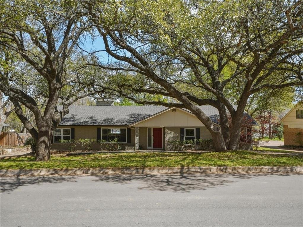 House in Fort Worth, Texas, United States 2 - 17610457