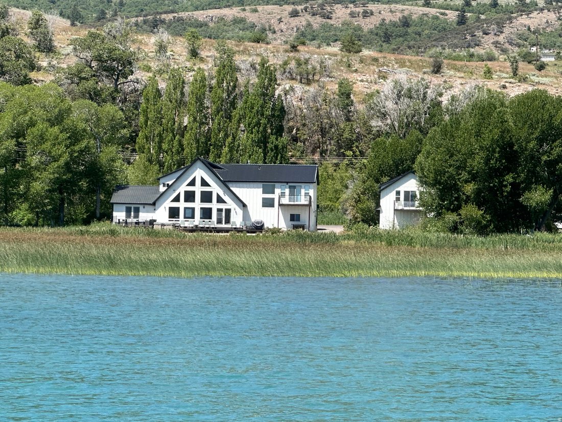 House in Garden, Utah, United States 1 - 17601480