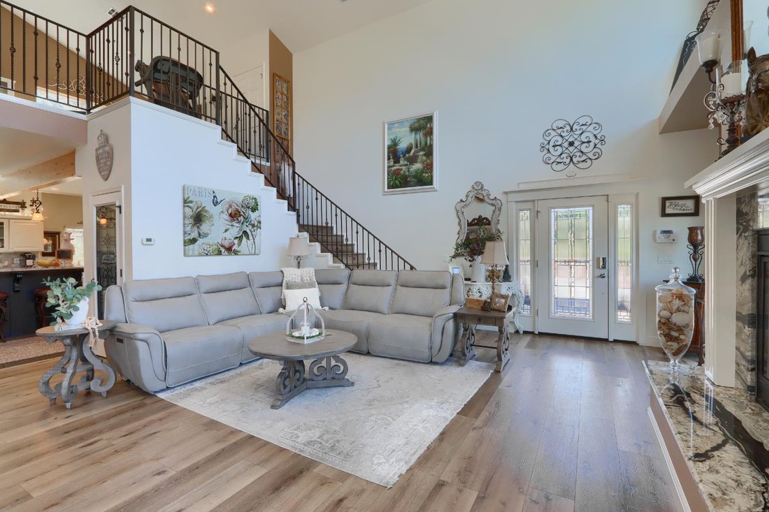 House in Oakhurst, CA, United States 5 - 17602647