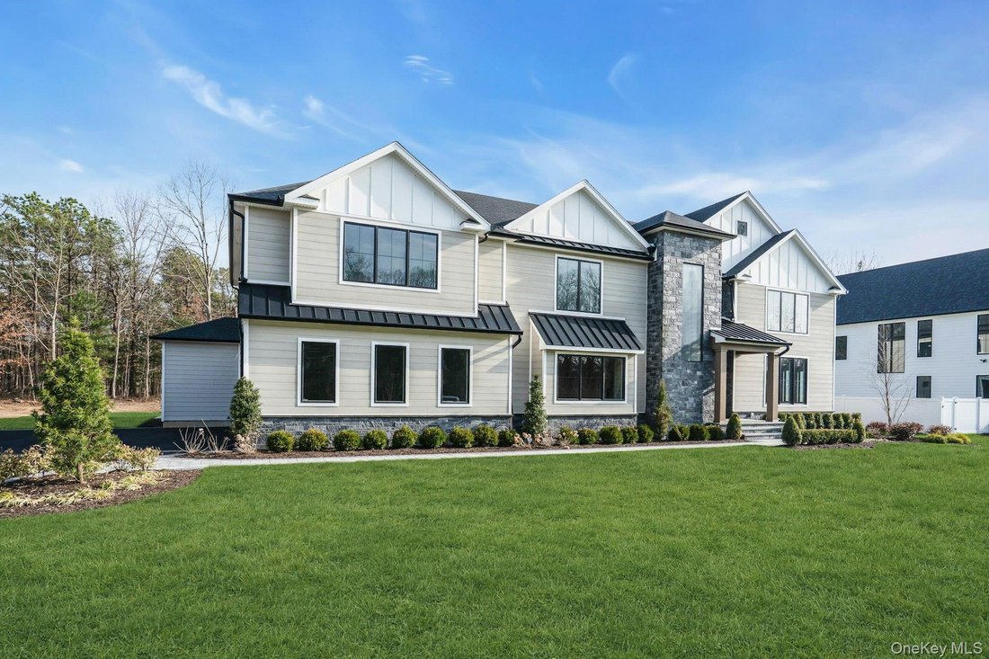 House in Deer Park, New York, United States 4 - 16499420