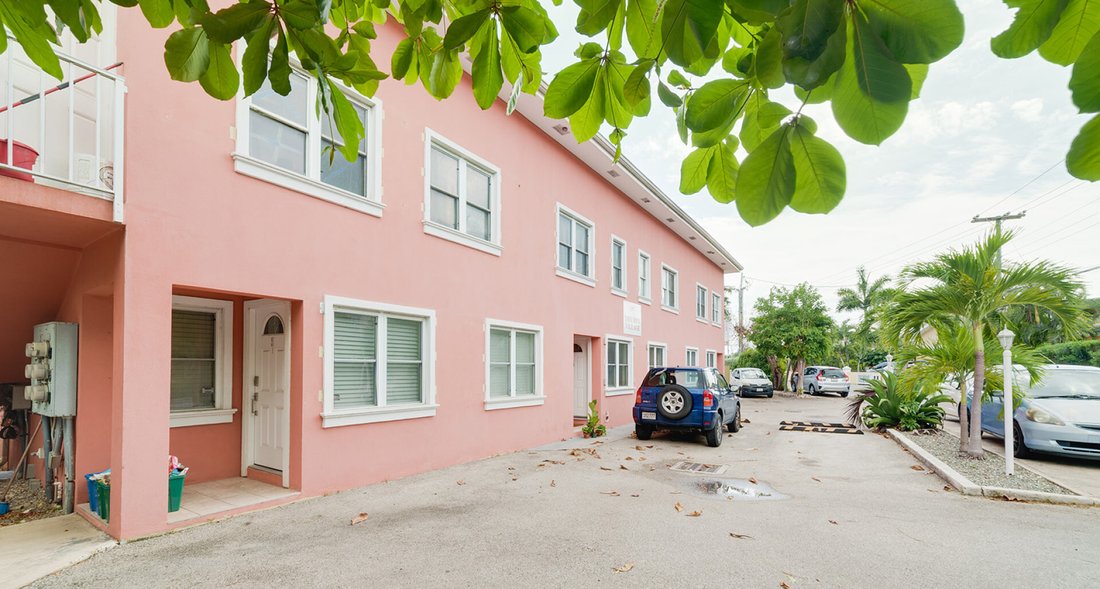 Apartment in George Town, George Town, Cayman Islands 3 - 17612852
