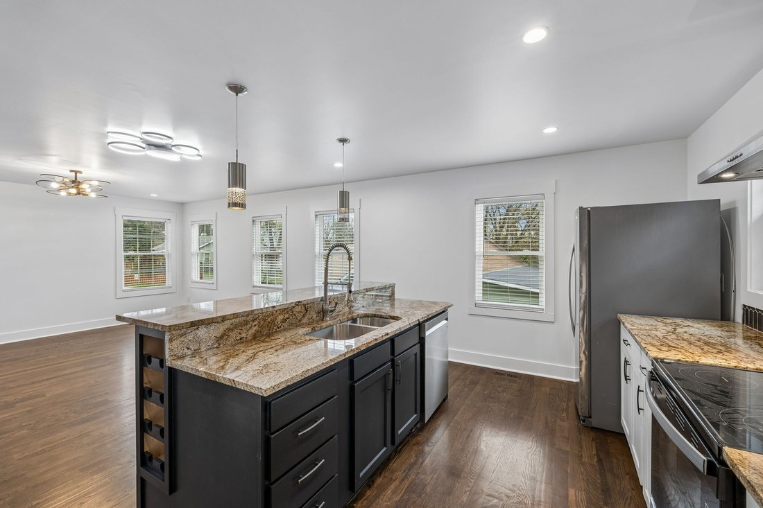 House in Nashville, Tennessee, United States 2 - 17607183