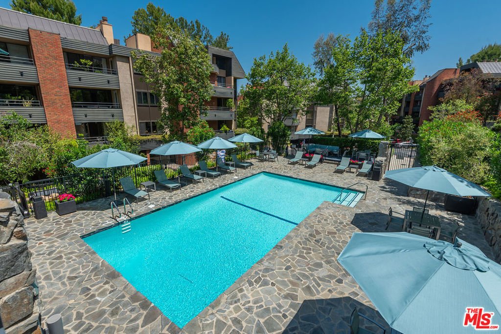 Condo in Los Angeles, California, United States 1 - 17606413
