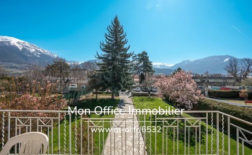 Casa a Embrun, Ontario, Canada 1