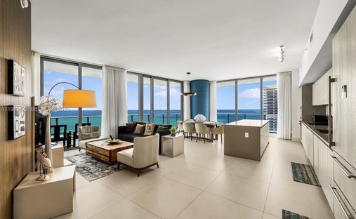 Condo in Hallandale Beach, Florida, United States 1
