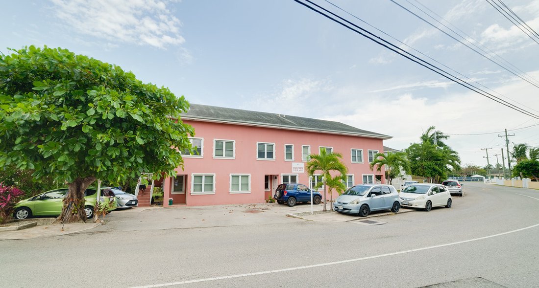Apartment in George Town, George Town, Cayman Islands 4 - 17612852