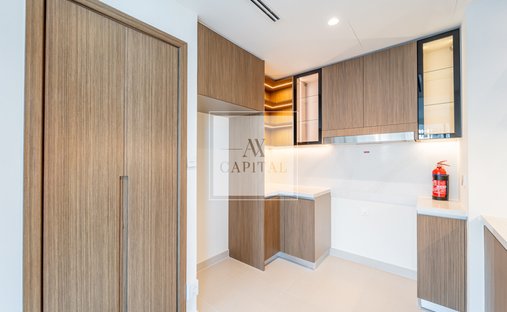 Apartment in Dubai Harbour, Dubai, United Arab Emirates 1
