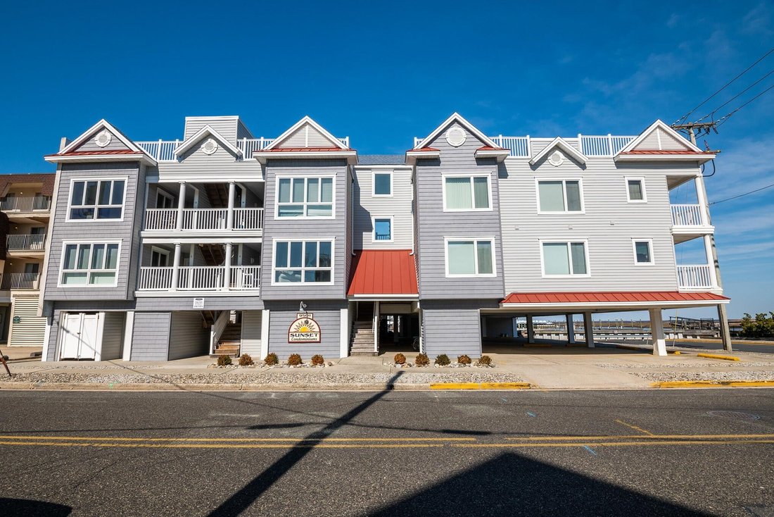 Condo in Stone Harbor, New Jersey, United States 2 - 17602843