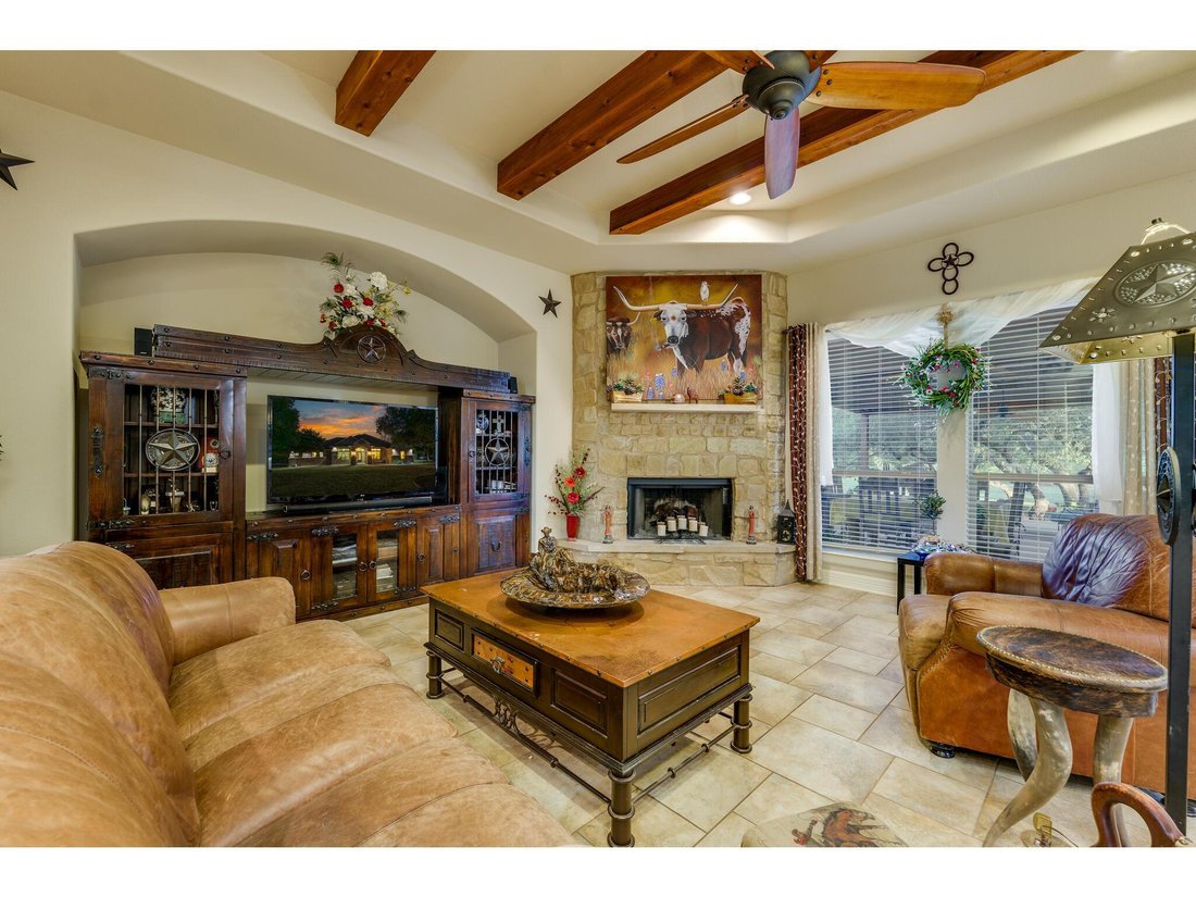 House in Georgetown, Texas, United States 3 - 17609011