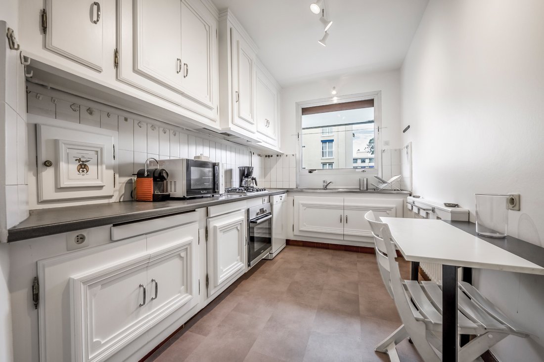 Apartment in Saint-Cloud, Ile-de-France, France 3 - 17612255