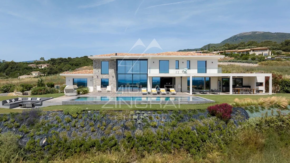 Villa in Nord, Roquefort-les-Pins, France 1 - 16053111