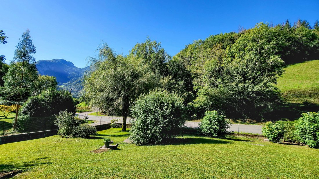 House in Dingy-Saint-Clair, Auvergne-Rhône-Alpes, France 4 - 17612266