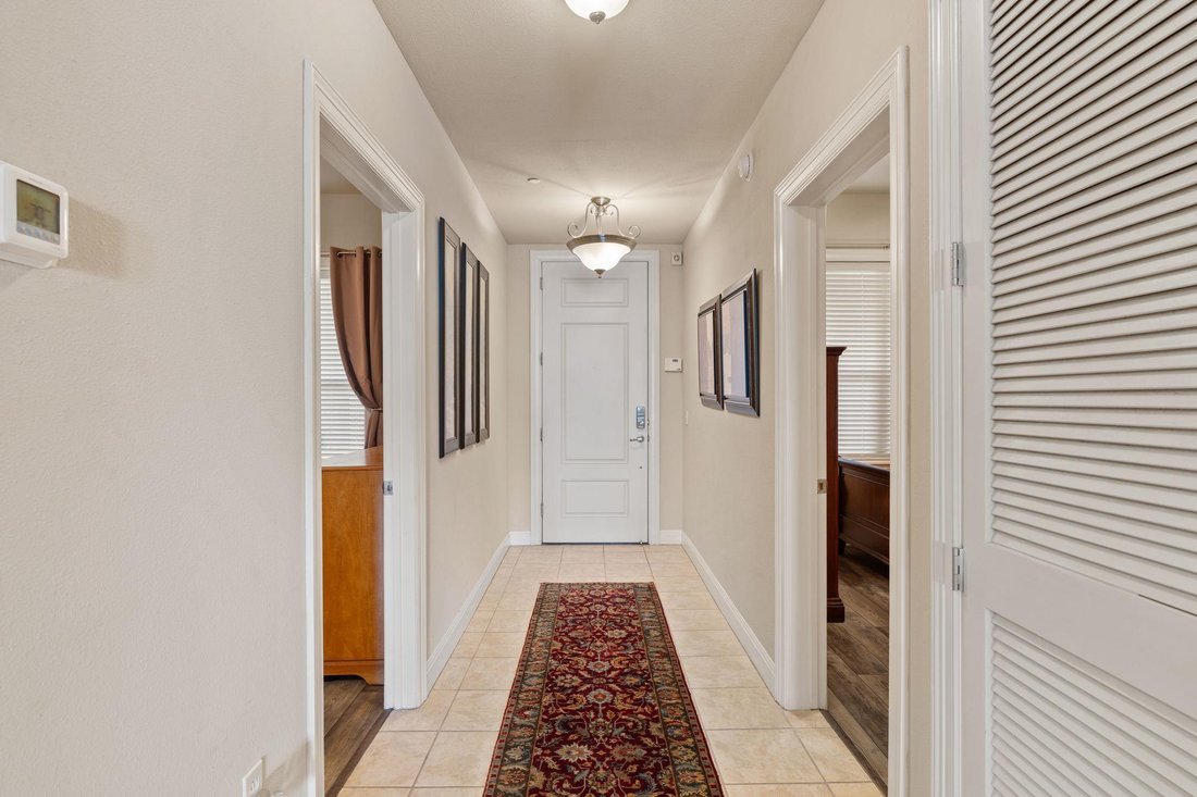 Condo in Horseshoe Bay, Texas, United States 4 - 17609494