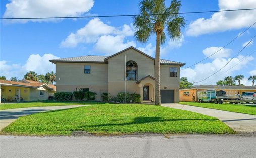 House in Crystal River, Florida, United States 1