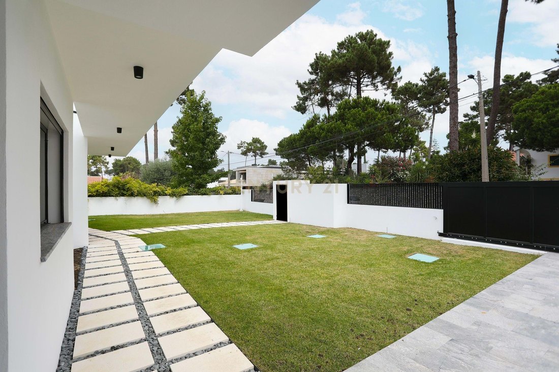 Villa in Corroios, Setubal, Portugal 5 - 17602358