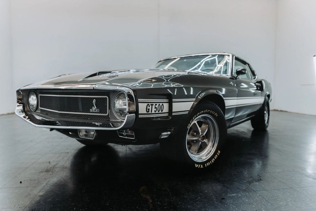 Coupe in Seattle, WA, United States 2 - 17613956