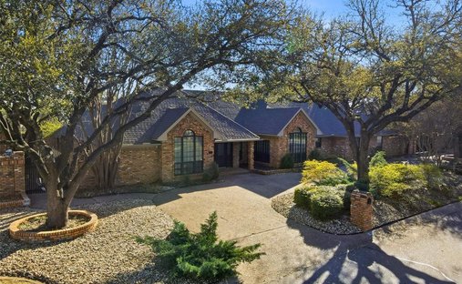 House in Cleburne, Texas, United States 1