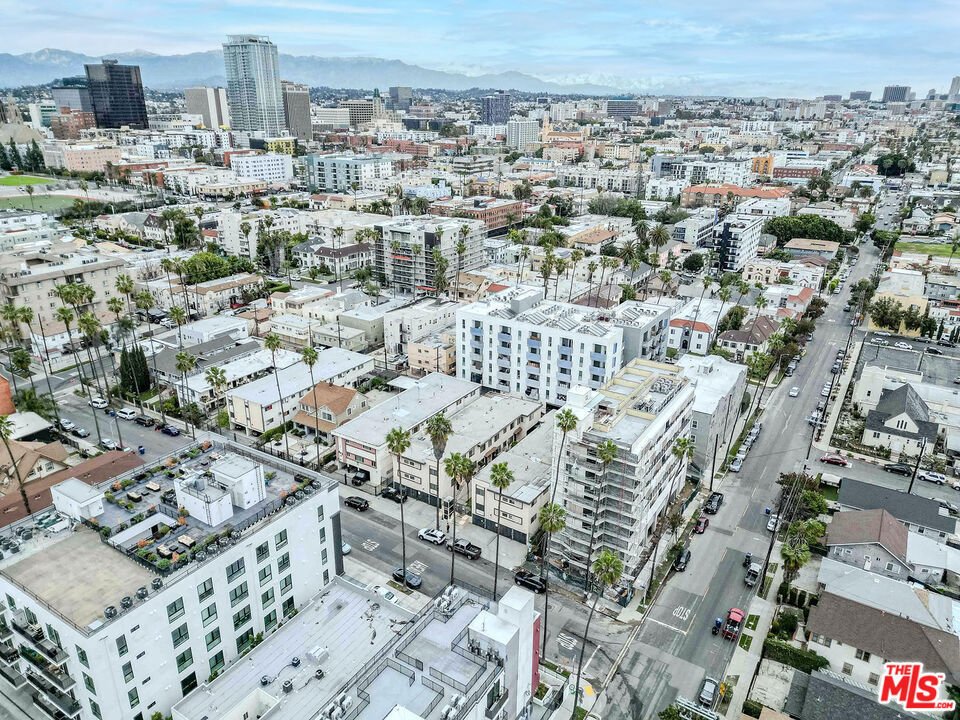 Los Angeles, California, United States 2 - 17606010