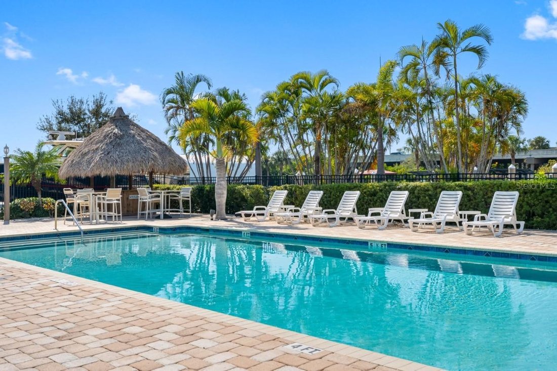 Townhouse in St. Petersburg, Florida, United States 4 - 17604835