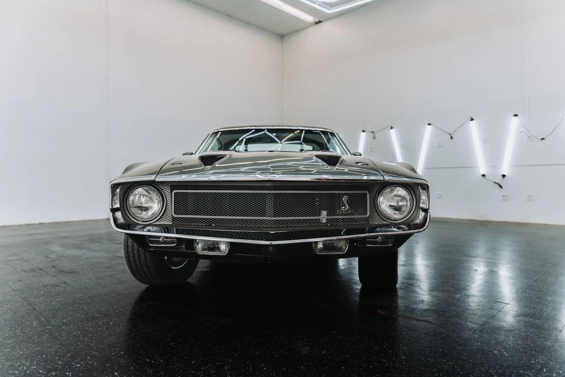 Coupe in Seattle, WA, United States 3 - 17613956